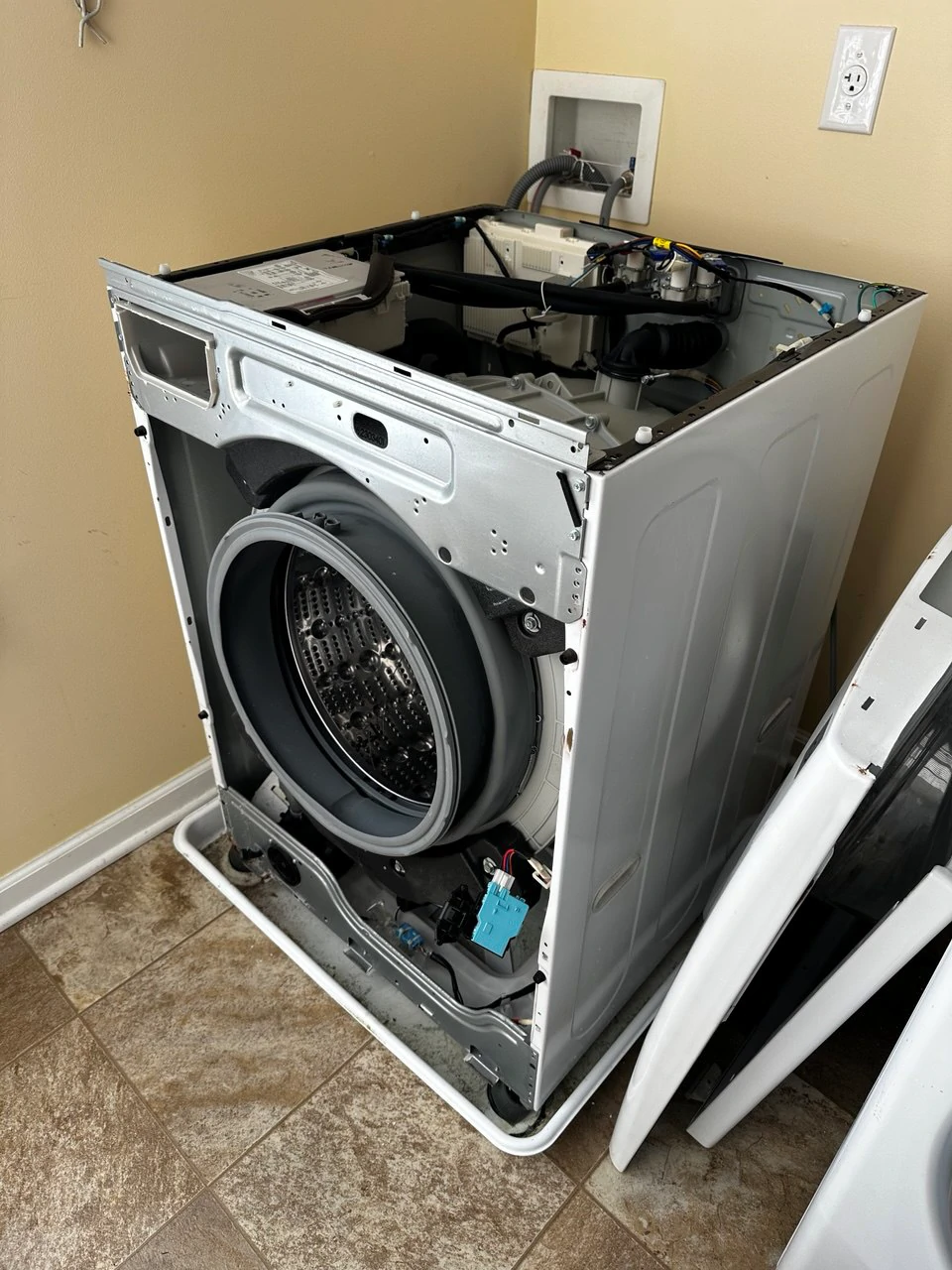 Why Your Washing Machine Isn’t Draining in Summerville (And How to Fix It)